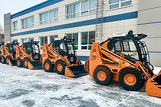 Сибирская столица пополнилась техникой "АМКОДОР"