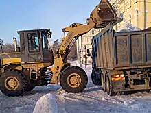 В Оренбурге за сутки вывезли 17 тысяч кубометров снега