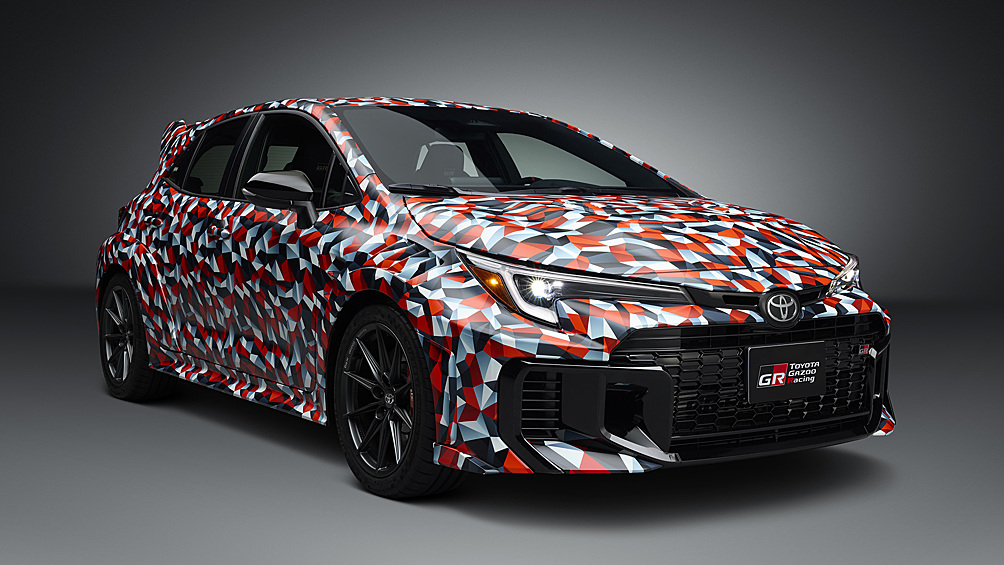 Toyota готовит к расширению модификаций «горячего» хэтчбека GR Corolla. В США представлен прототип экстремальной версии с развитым аэродинамическим обвесом, перенастроенной подвеской, изменёнными настройками двигателя.