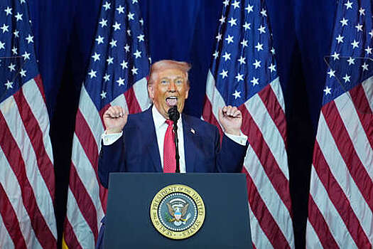 Трамп кривлялся и издавал странные звуки в ходе выступления