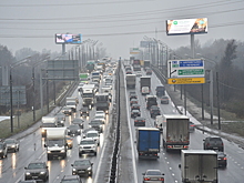 Москвичей призвали к осторожности на дороге в утренние часы из‑за обледенений