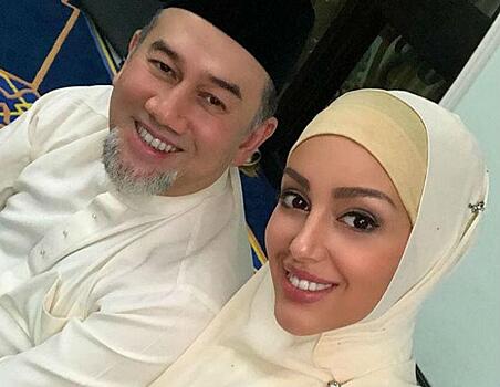 СМИ сообщили о разводе Оксаны Воеводиной с бывшим королем Малайзии