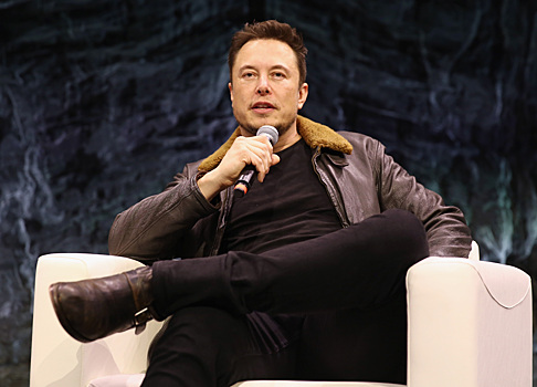 Илона Маска уличили в попытке продать Tesla компании Apple