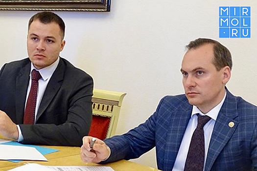 Председатель Правительства РД встретился с генеральным директором завода Дагдизель