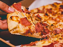 Пиццерия Papa John’s начала регистрировать в России новые домены