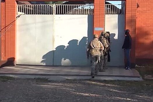 ФСБ показала задержание спонсировавшего теракт в Стамбуле жителя Дагестана