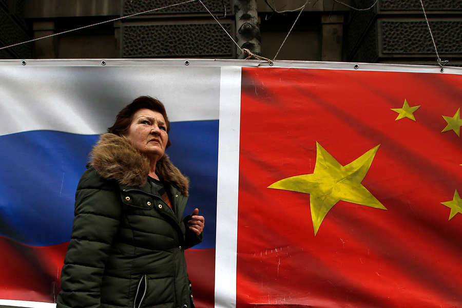 Politico: китайские компании поставляли винтовки и бронежилеты в Россию