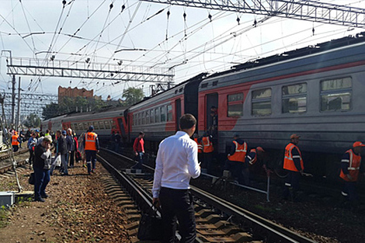 За медпомощью после столкновения поездов в Москве обратились трое