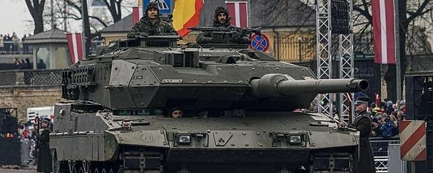 Страны Прибалтики призвали Германию срочно отправить танки на Украину