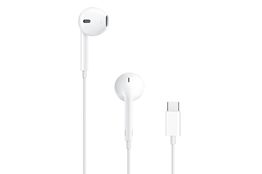 Молодежь в России стала чаще выбирать проводные наушники