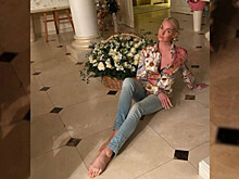 Анастасия Волочкова показала Кудрявцевой свое кольцо от бывшего за 60 млн рублей