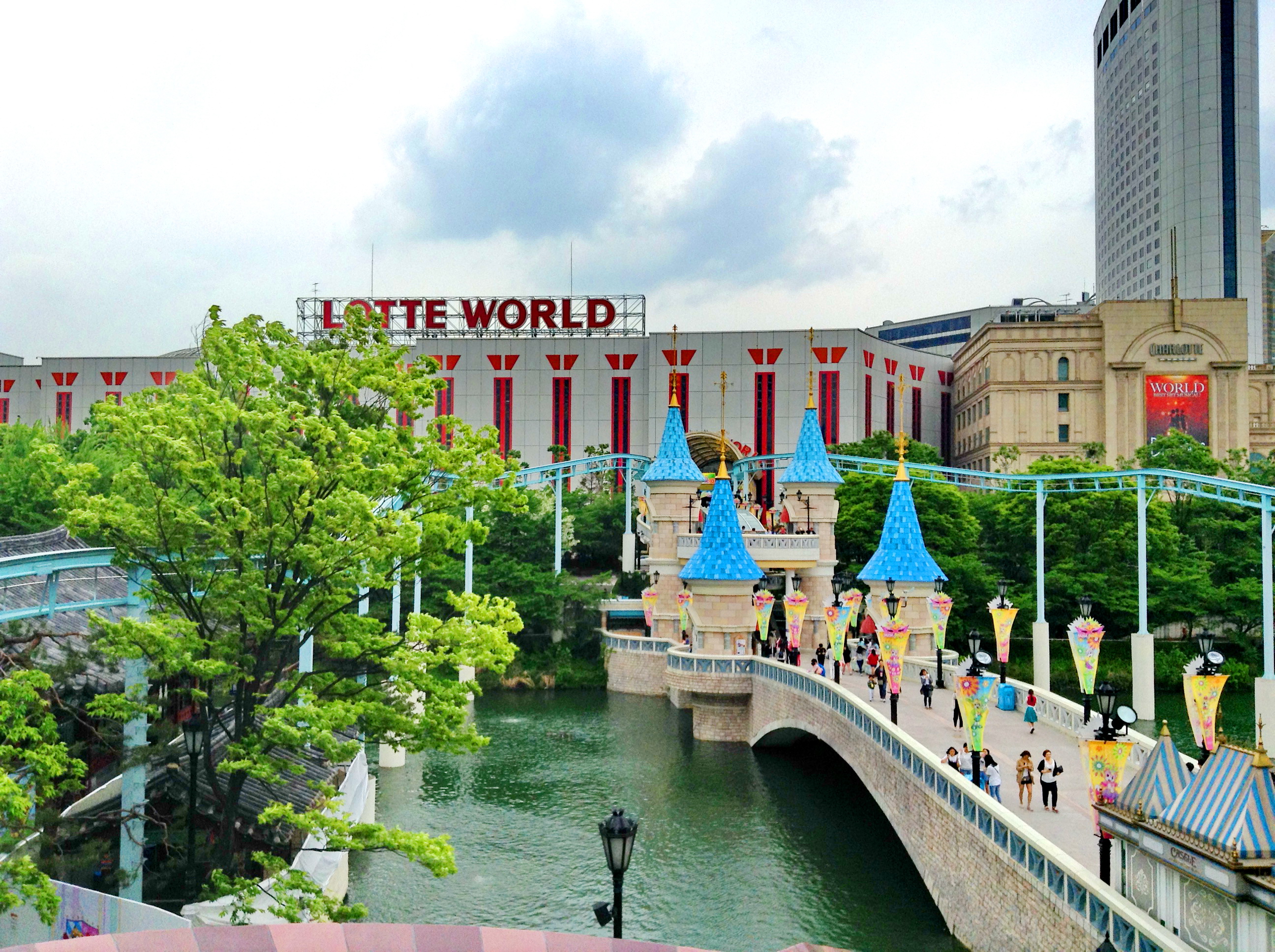 Развлекательный парк Lotte World, Сеул, Южная Корея, Азия