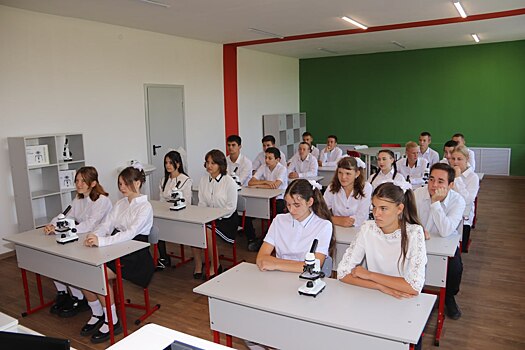 В школе Белокалитвинского района назначили нового директора