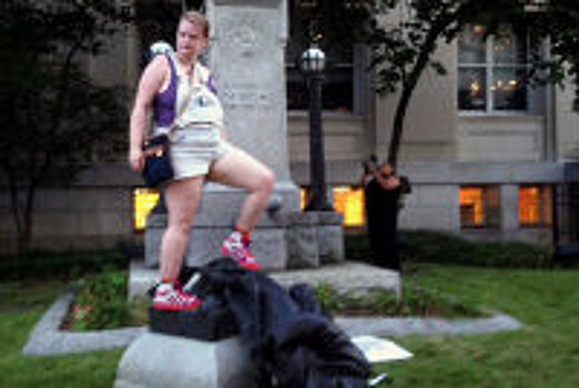 В Ванкувере почти 4 тысячи человек вышли на митинг против расизма