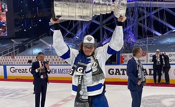 Вся карьера Михаила Сергачева — череда "счастливых случаев" на фоне большого таланта