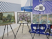 Тюменские художники подарили музею Краснодона свои картины и керамику