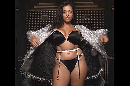 Victoria's Secret показали полных моделей после скандала о худобе «ангелов»