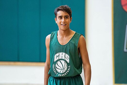 Hulu продлил сериал «С любовью, Виктор» на второй сезон