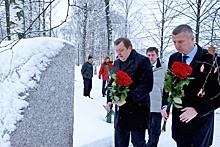 Белорусская делегация почтила память жертв блокады Ленинграда