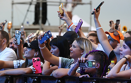 На фестивале "Таврида. Арт" зарегистрировали около 100 тыс. участников