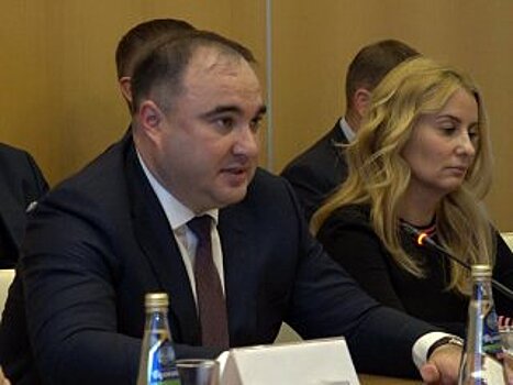 Тимур Хакимов провел встречу с международной делегацией из Узбекистана