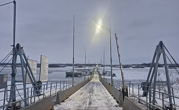 Понтонный мост в Кузбассе откроется для легковушек