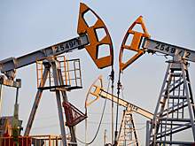 Нефть ожидает решения Трампа по России