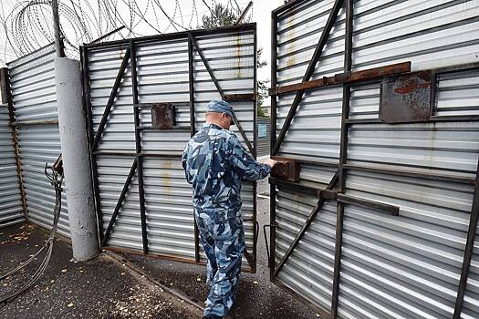 Двум российским экс-следователям выбрали наказание за расправу во время драки