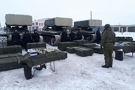 Войска ЦВО получили комплект тяжелых огнеметов "Солнцепек"