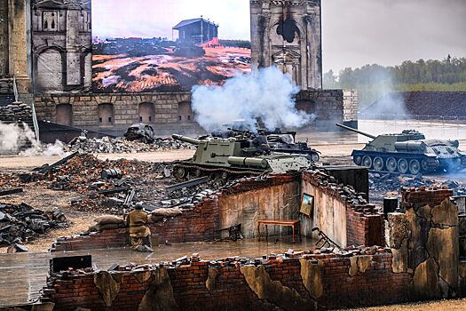 Профессиональные каскадеры воссоздали боевые действия для постановки «Победа! Знамя над Рейхстагом»