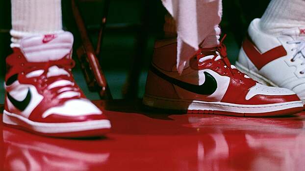 Дэвид Фальк: «НБА запретила Джордану играть в Air Jordan 1, и мы придумали рекламу»
