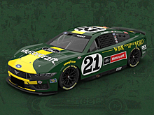 Команда NASCAR раскрасит машину в честь Джима Кларка