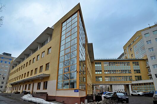 Главврача больницы Сперанского Анатолия Корсунского наградили медалью