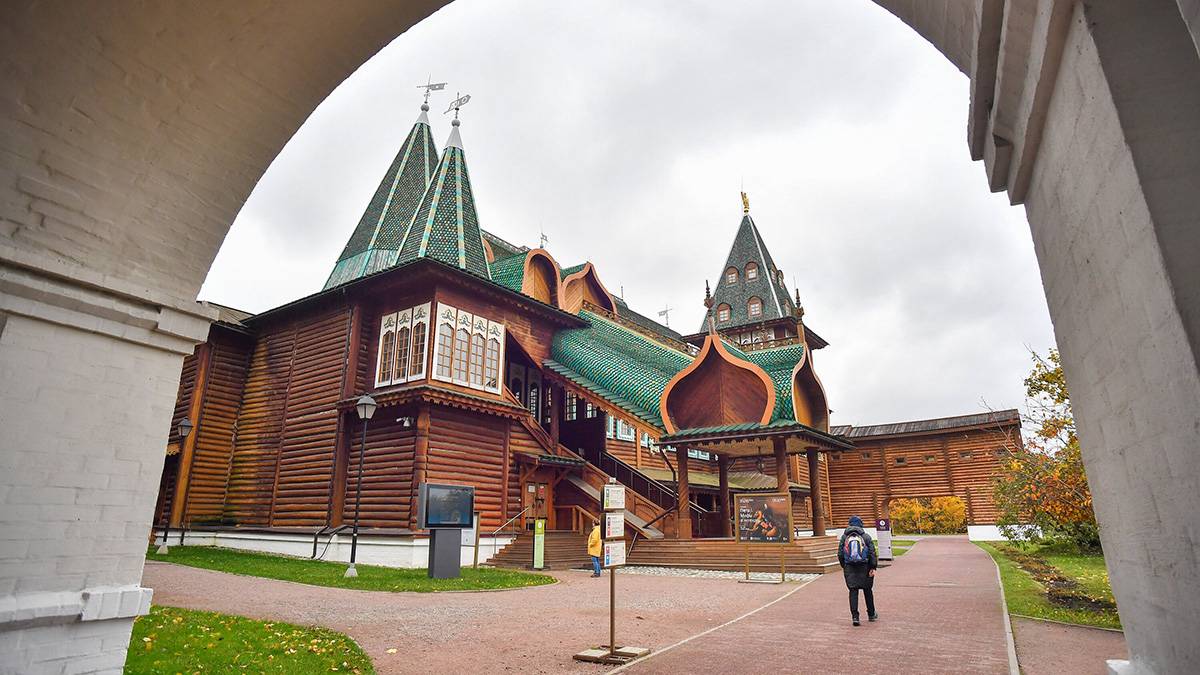 Выставка художника Виктора Маторина о московских усадьбах откроется в музее «Коломенское»