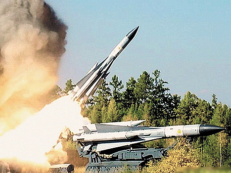 Небо в дырках: ПВО Украины бездарно развалили