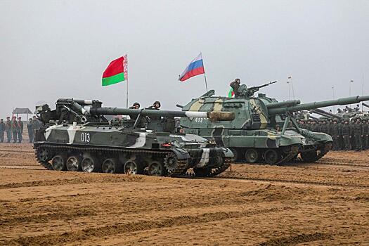 Эксперт назвал задачи совместных учебно-боевых центров Беларуси и России