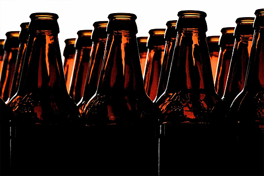 Названа неожиданная опасность стеклянных бутылок