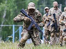 От ДОСААФ пусть останется ОСА: Полувоенные «Отряды содействия армии» могут сменить мирную и неповоротливую контору