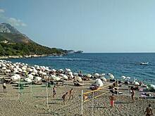 Россиянам назвали стоимость отдыха в балканских странах в июне