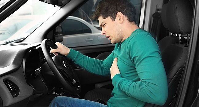 Несколько действий, если водителю рядом с вами стало плохо