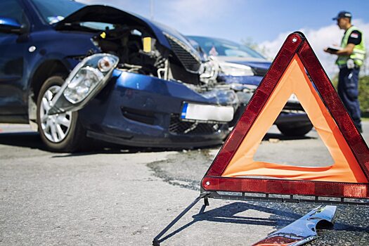 В ДТП пострадали два человека и погиб водитель «ВАЗ» под Саратовом