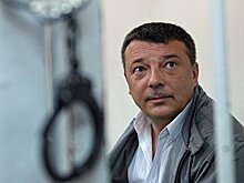 Замглавы ГСУ СК Москвы пришел в суд для допроса по делу Максименко