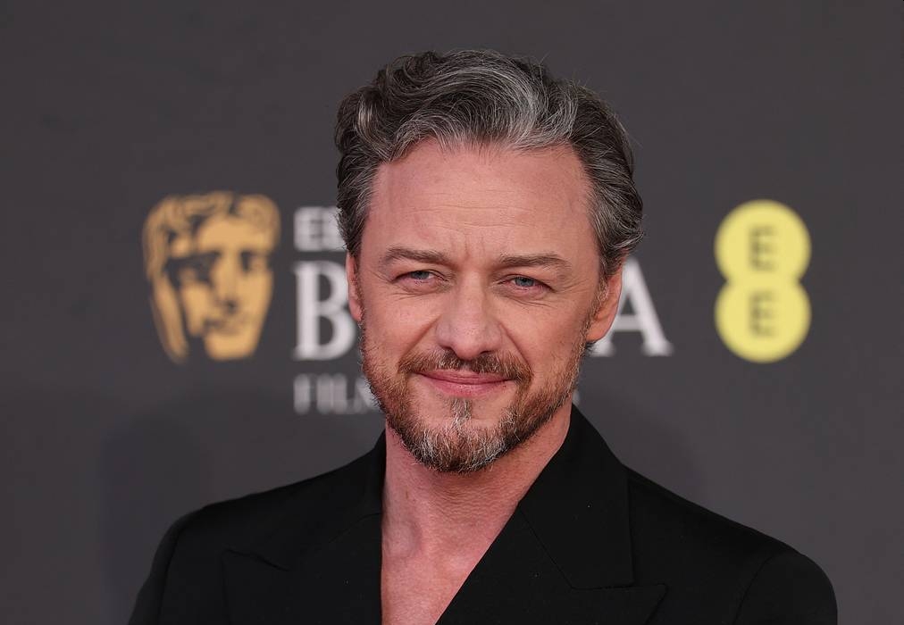 Популярного актера избили в баре