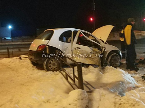 Пензенцы сообщают о серьезном ДТП в Терновке