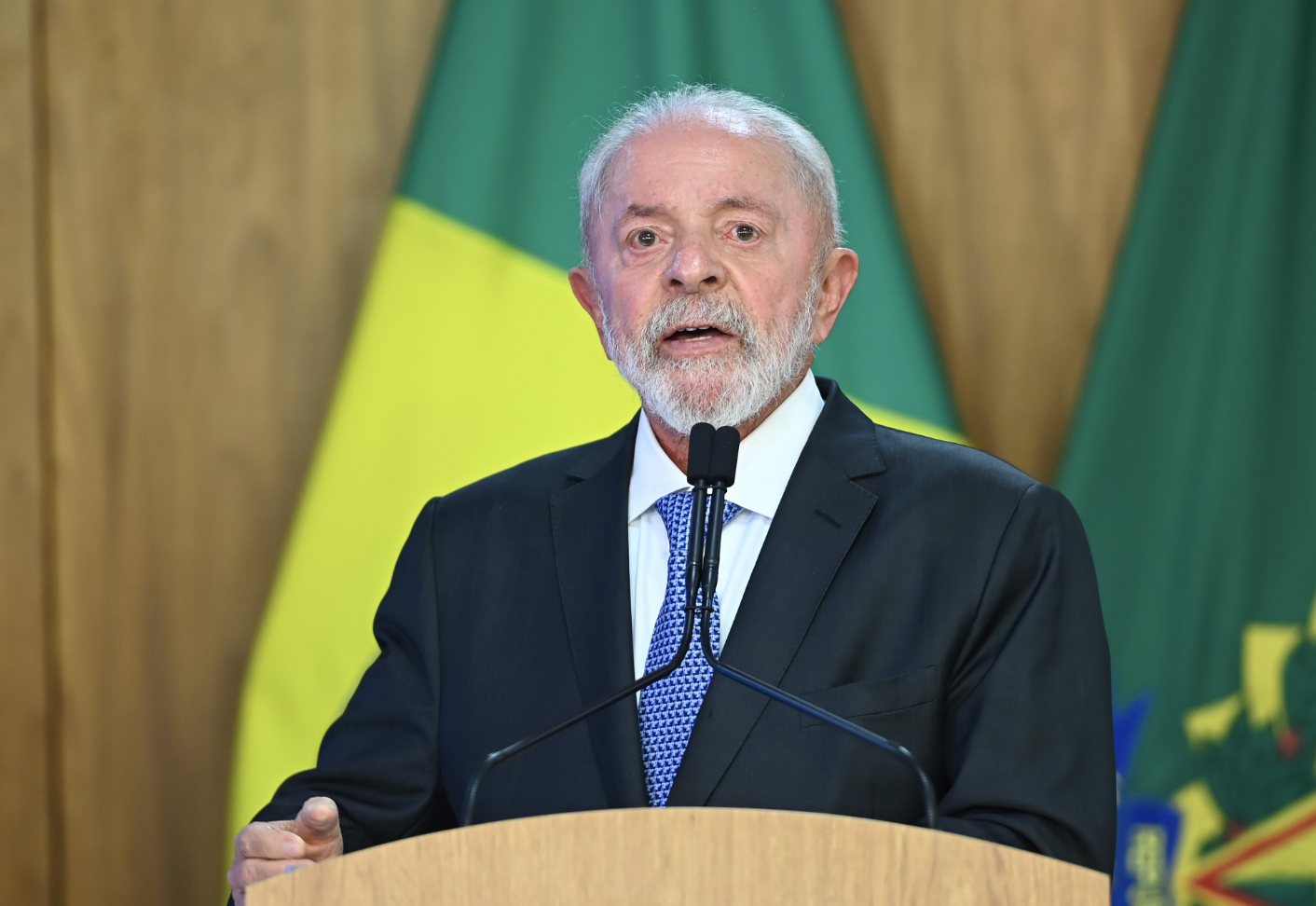 Президент Бразилии призвал Украину начать мирные переговоры