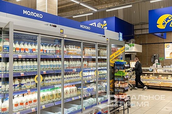 "Молоко чувствительно к доходам": переработчики начали корректировать цены