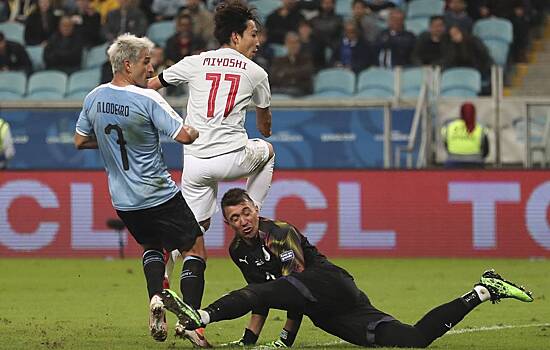 Уругвай сыграл вничью с Японией на Кубке Америки