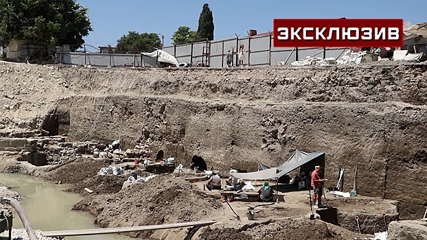 Мавзолей, амфоры, авиабомбы: какие уникальные артефакты нашли археологи при раскопках Херсонеса