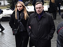 Суд счёл ничтожным договор о передаче Разину прав на хиты «Ласкового мая». Почему