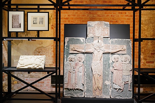 Новая выставка в МУАРе: как слон оказался на рельефе древнего собора XIII века